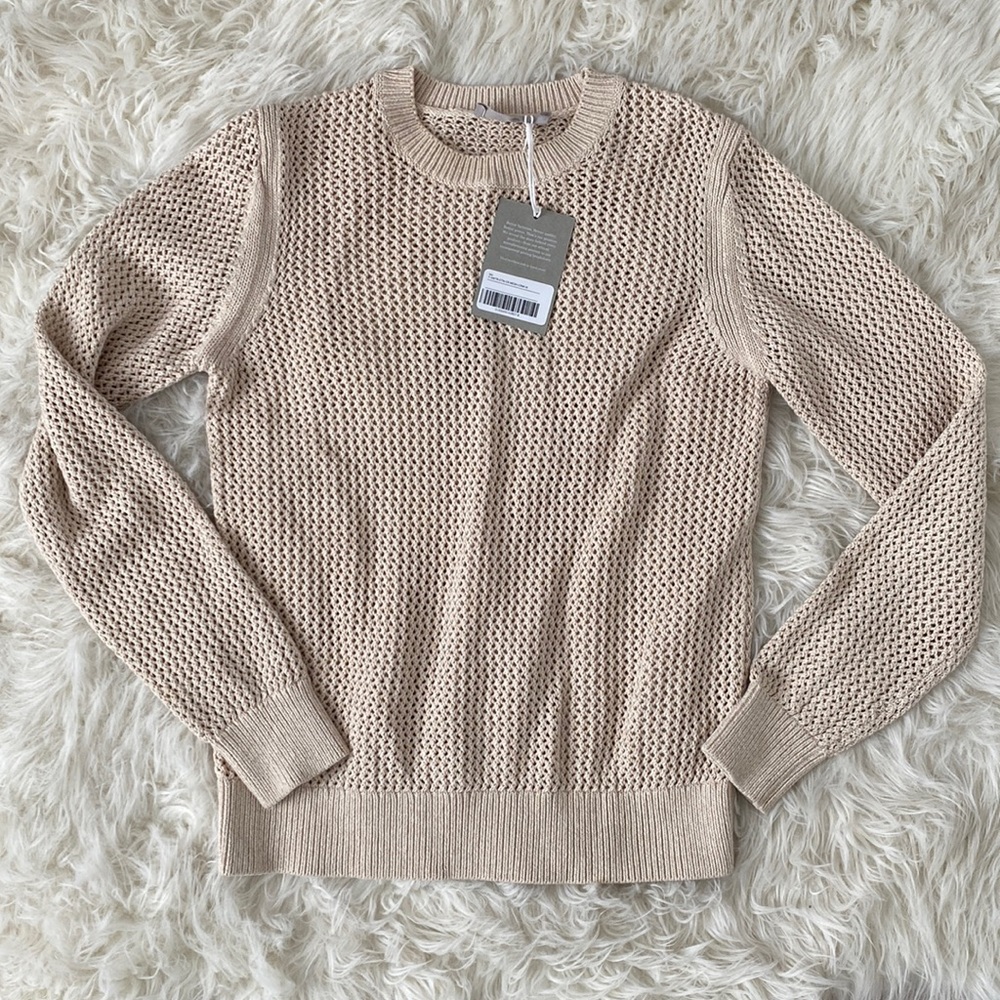 Everlane sweater size M